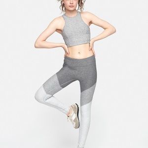 Outdoor Voices Athena crop top S Ash